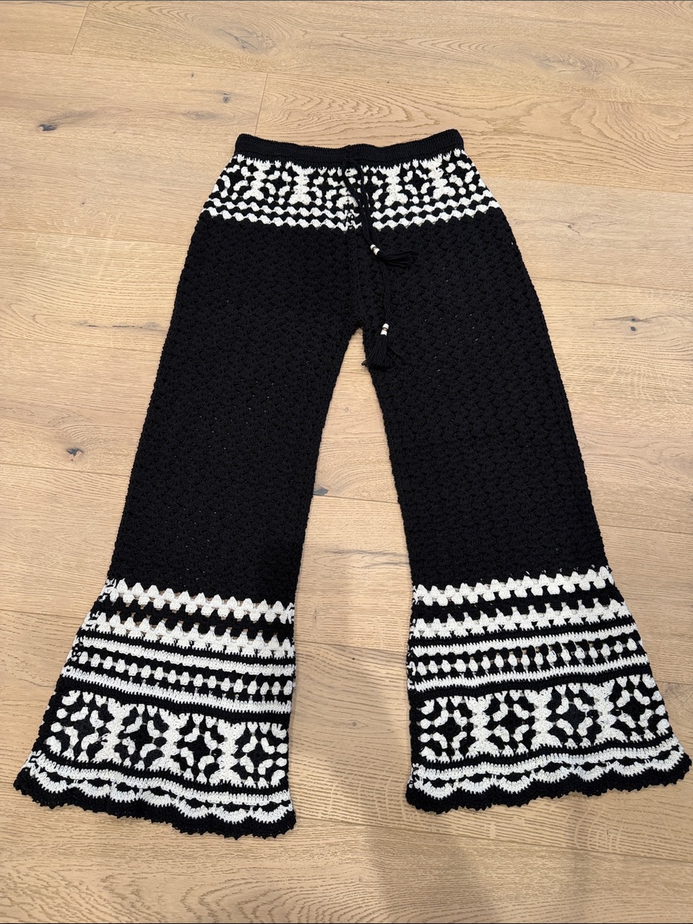 Free People X Flook Crochet Crop Flare Pants Wide Leg Hand-made Artisan Festival - Picture 2 of 4